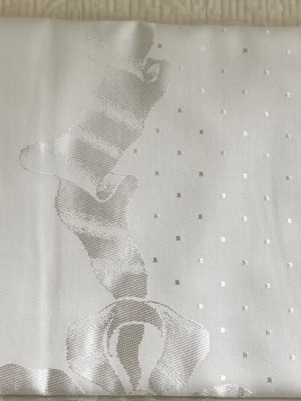 White Damask Tablecloth, Cotton and Rayon 58